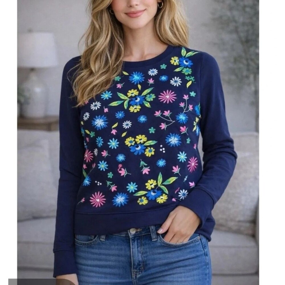 Lilly Pulitzer Floral Embroidered Sweatshirt Blouse Top Long Sleeves XS 288094